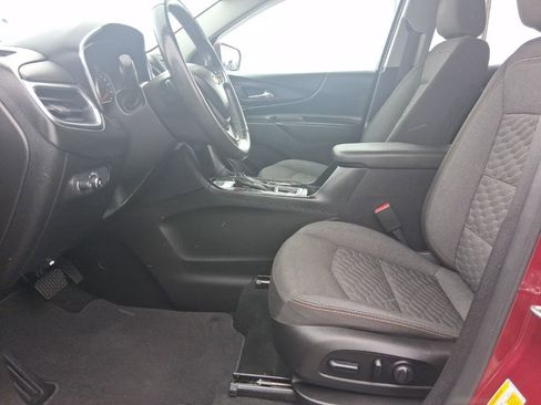 Used 2019 Chevrolet Equinox LT image 14