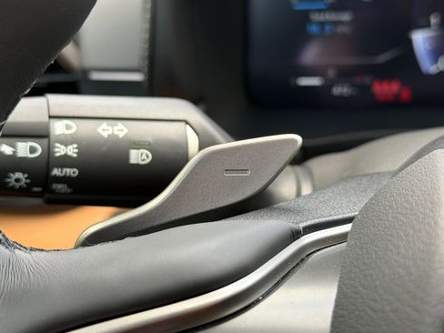 Certified 2026 Lexus IS 350 F Sport RWD image 31