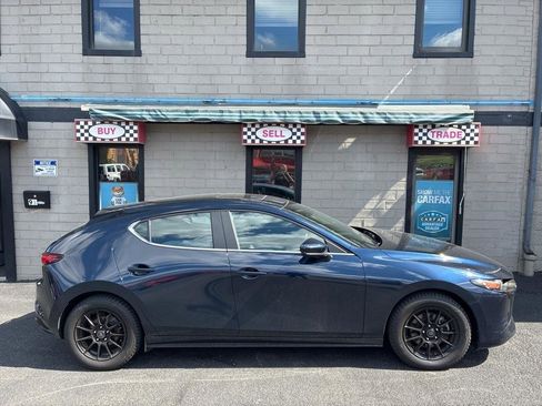 Used 2022 MAZDA MAZDA3 s image 7