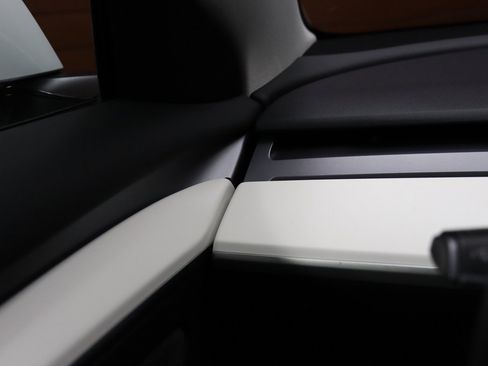 Used 2021 Tesla Model 3 Long Range image 56