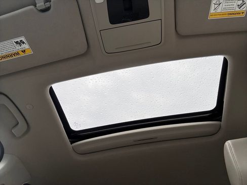Used 2023 Honda CR-V EX-L image 40