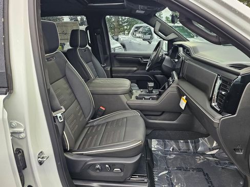 New 2026 GMC Sierra 1500 AT4X image 11