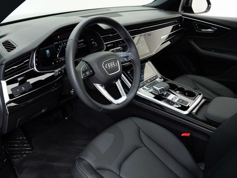 Certified 2025 Audi Q8 Premium Plus w/ Premium Plus Package AWD/4WD image 18