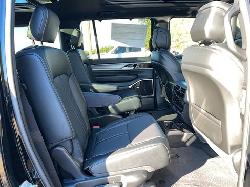 New 2026 Jeep Grand Wagoneer L Limited AWD/4WD image 27
