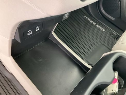 New 2026 Honda Odyssey EX-L image 14