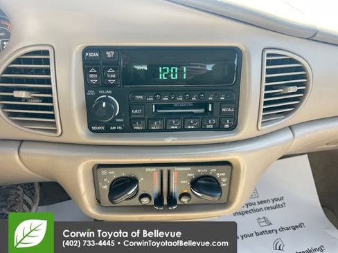 Used 2003 Buick Century Custom FWD image 12