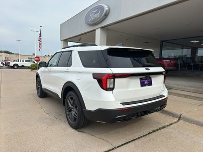 New 2026 Ford Explorer ST-Line w/ ST-Line Street Pack
