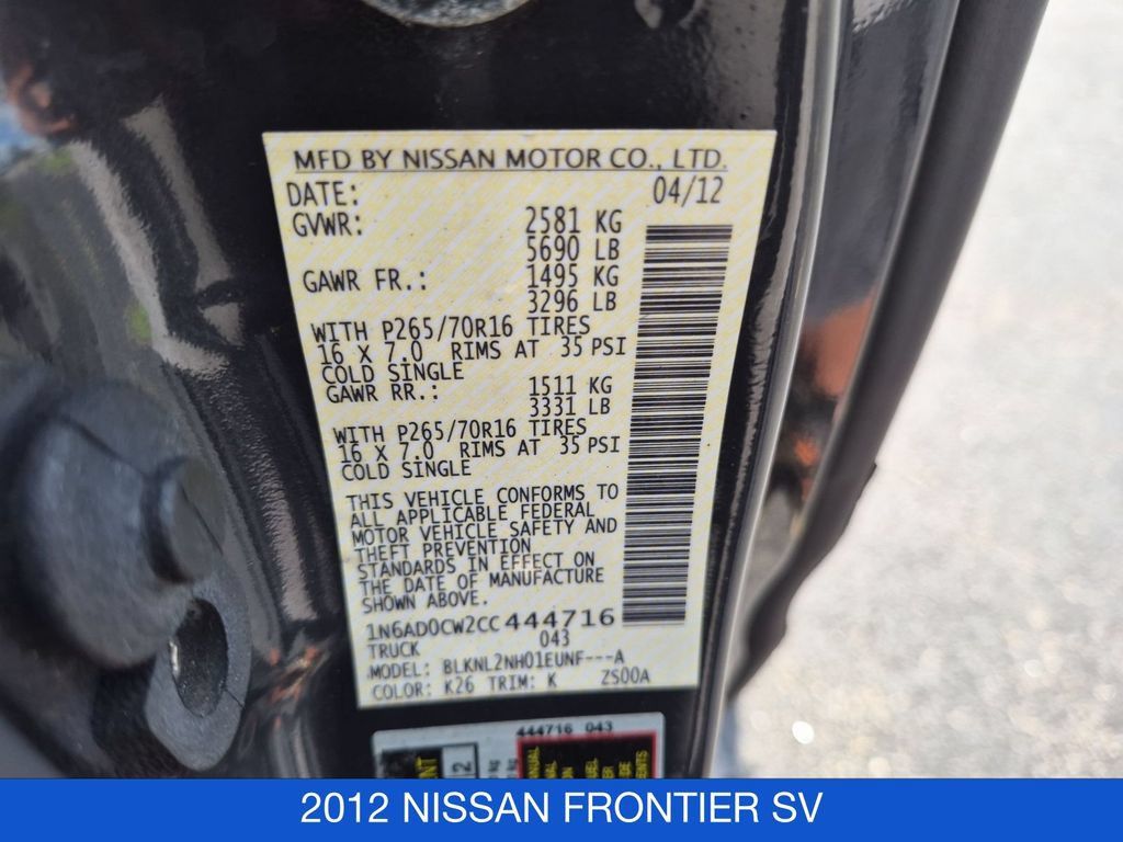 Used 2012 Nissan Frontier SV w/ SV Premium Utility Pkg AWD/4WD image 31