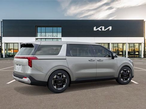 New 2026 Kia Carnival EX image 6