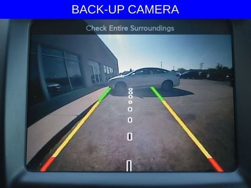 Used 2015 Jeep Cherokee Latitude w/ Cold Weather Group AWD/4WD image 5