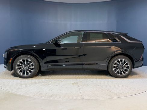 New 2026 Cadillac Lyriq Sport AWD/4WD image 2