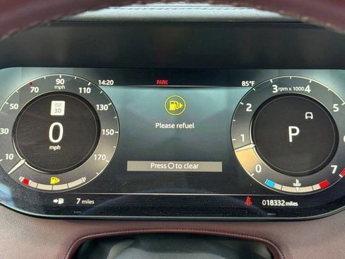 Used 2023 Land Rover Range Rover SE AWD/4WD image 16