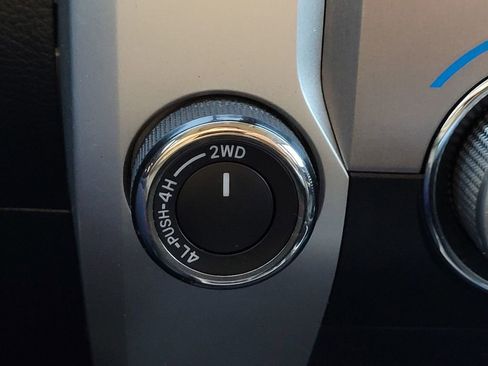 Used 2019 Toyota Tundra Platinum image 32