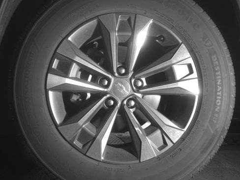 Used 2025 Chevrolet Equinox LT image 12