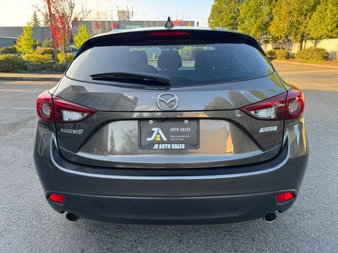 Used 2016 MAZDA MAZDA3 i Grand Touring FWD image 9