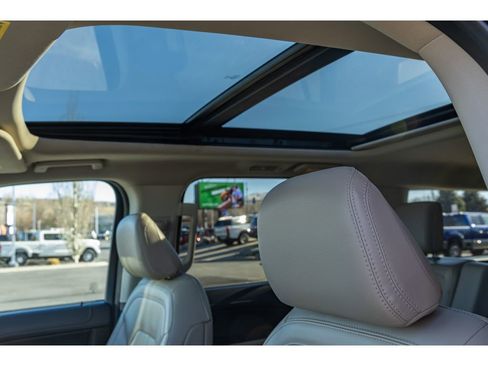 Used 2024 Ford Expedition Max Limited image 19