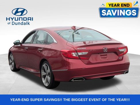 Used 2018 Honda Accord Touring image 3