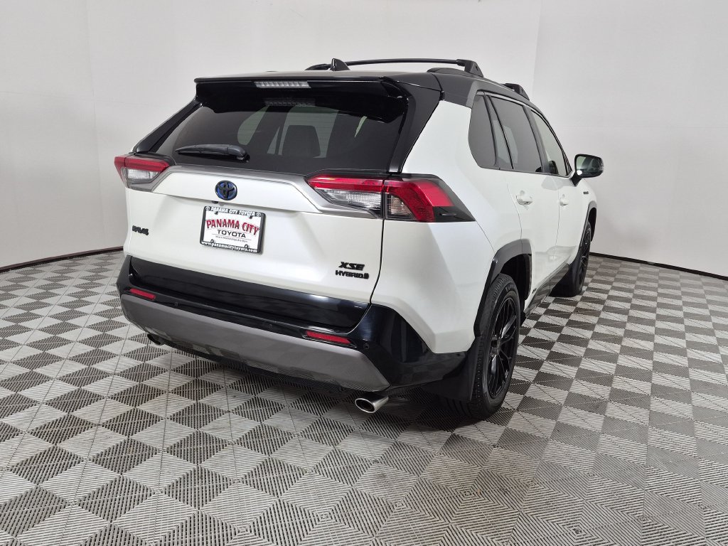 Used 2019 Toyota RAV4 XSE AWD/4WD image 3