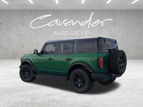 New 2025 Ford Bronco Outer Banks w/ Black Appearance Package image 4