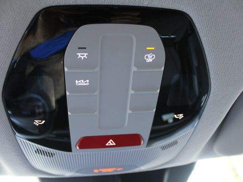 New 2026 Kia K4 FWD image 41