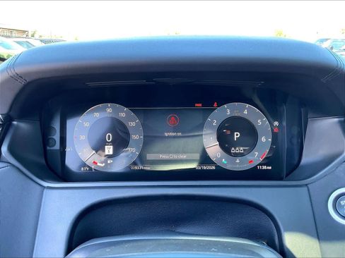 Used 2026 Land Rover Range Rover Velar Dynamic SE image 22