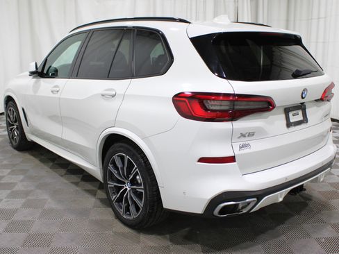Used 2019 BMW X5 xDrive40i w/ M Sport Package image 32