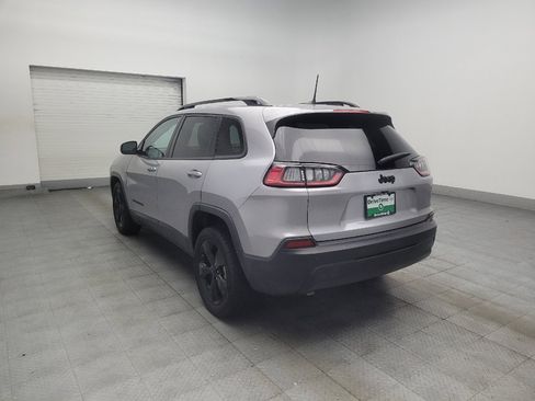 Used 2021 Jeep Cherokee Latitude Plus FWD image 5