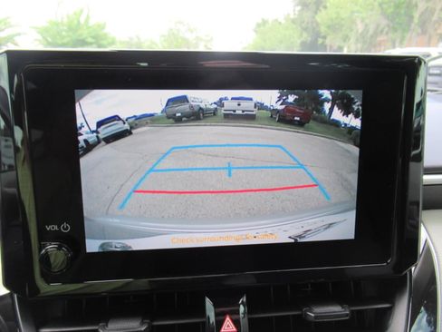 Used 2025 Toyota Corolla LE FWD image 26