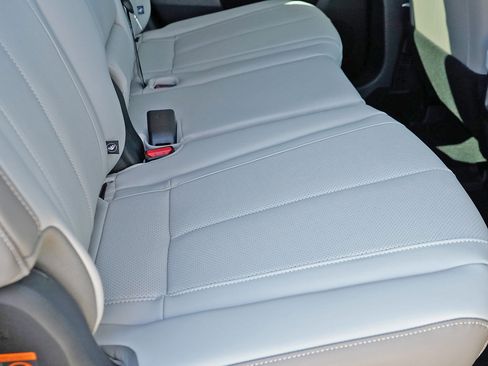 New 2026 INFINITI QX60 Luxe w/ Cargo Package AWD/4WD image 34