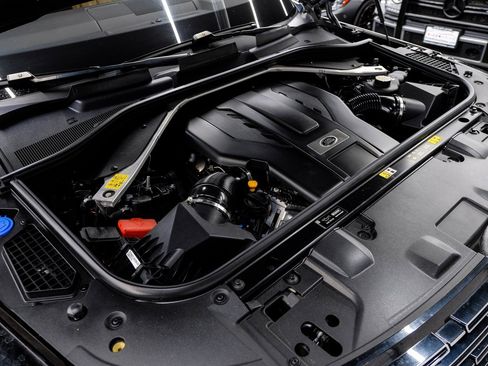 Used 2023 Land Rover Range Rover Autobiography image 58