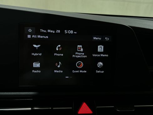 Used 2024 Kia Niro LX FWD image 31