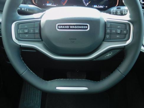New 2026 Jeep Grand Wagoneer L Limited image 19