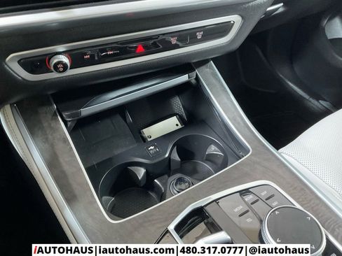 Used 2024 BMW X5 xDrive50e w/ Premium Package image 34