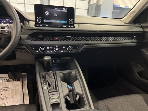 Used 2024 Honda Accord EX image 19