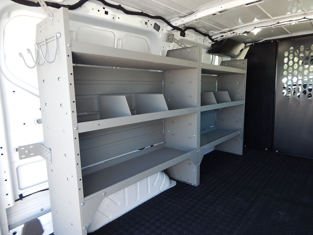 Used 2025 Ford Transit 250 Low Roof w/ Exterior Upgrade Package RWD image 4