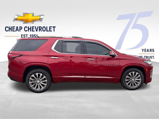Used 2023 Chevrolet Traverse Premier w/ LPO, Floor Liner Package AWD/4WD image 6