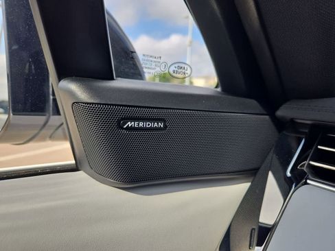 Used 2024 Land Rover Range Rover Sport SE image 30