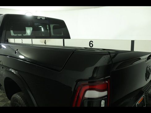 Used 2022 RAM 2500 Laramie AWD/4WD image 16