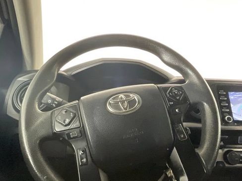 Used 2022 Toyota Tacoma SR RWD image 21
