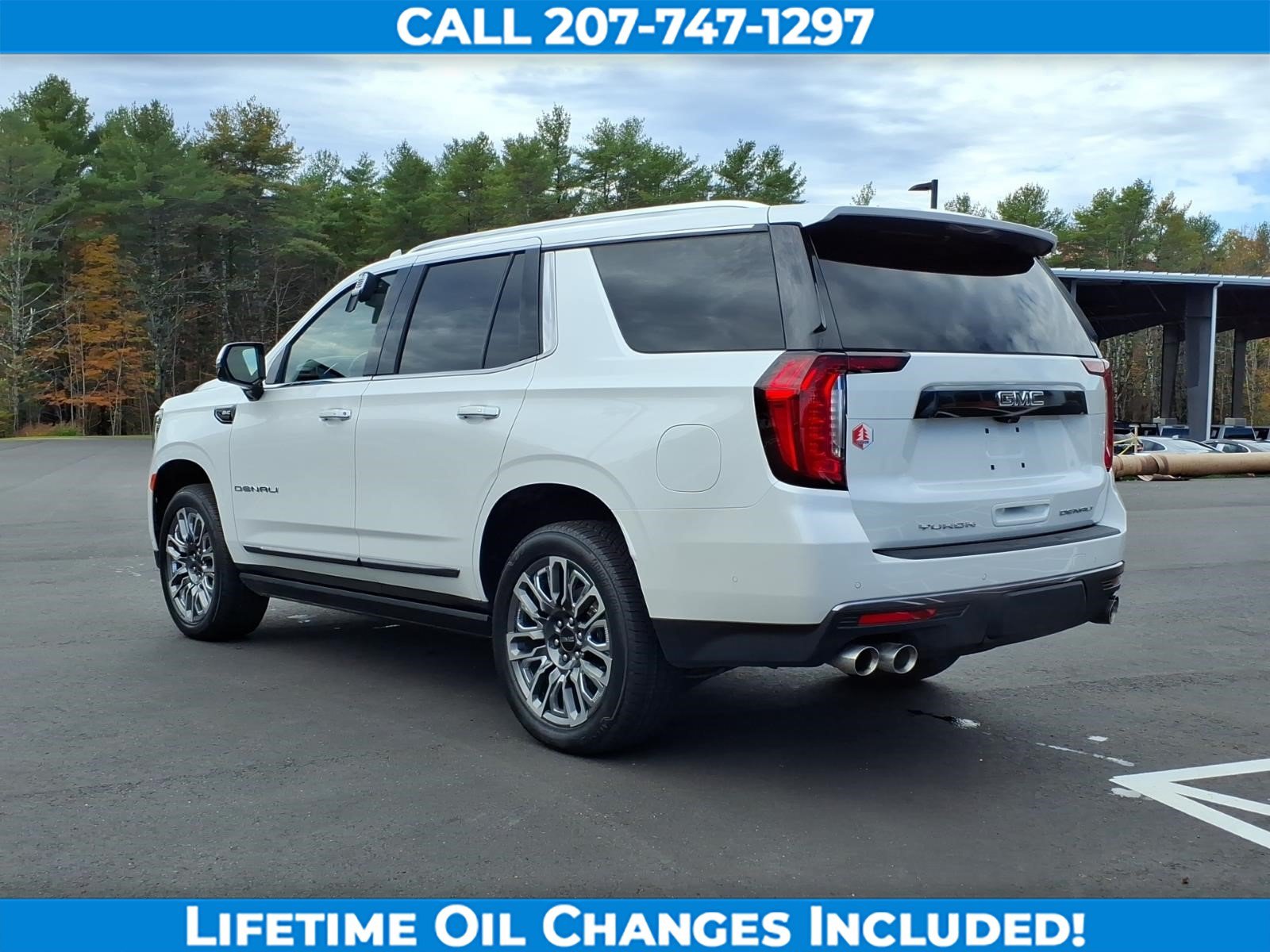 Used 2024 GMC Yukon Denali Ultimate AWD/4WD image 7