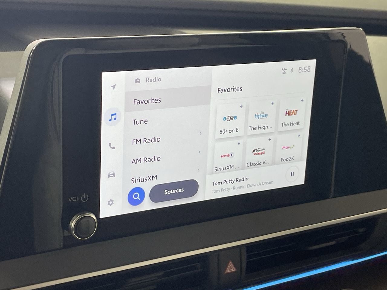 New 2026 Toyota Prius XLE FWD image 15