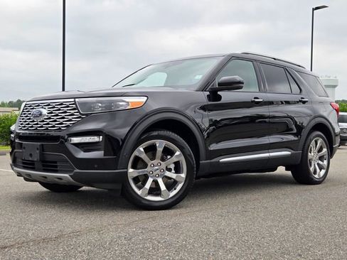 Used 2020 Ford Explorer Platinum w/ Premium Technology Package AWD/4WD image 26