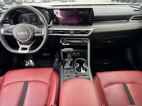 Used 2023 Kia K5 GT-Line image 32