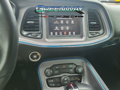 Used 2023 Dodge Challenger SXT w/ Blacktop Package image 17