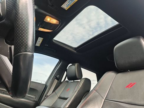 Used 2023 Dodge Durango R/T RWD image 24