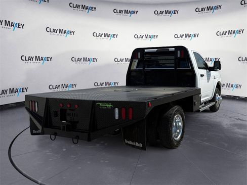 Used 2023 RAM 3500 Tradesman image 4