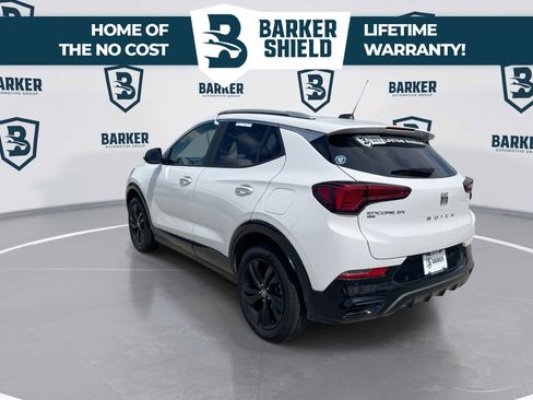 Used 2024 Buick Encore GX Sport Touring w/ Advanced Technology Package AWD/4WD image 7