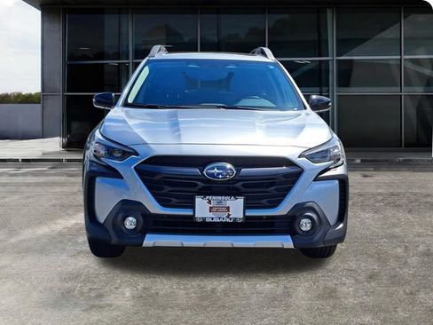 Certified 2025 Subaru Outback Limited AWD/4WD image 5