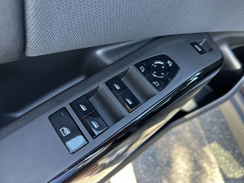 New 2026 BMW X3 xDrive30 w/ Premium Package image 17