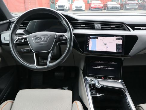 Used 2024 Audi Q8 e-tron Prestige w/ Prestige Package image 12